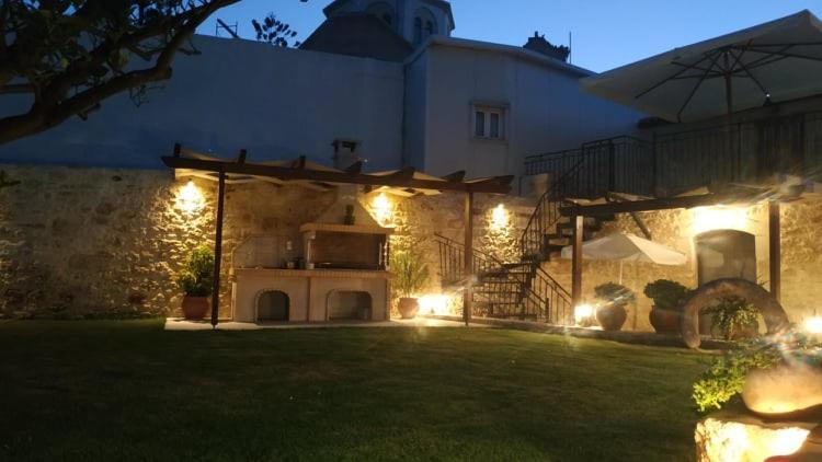 Villa Lucas Melidhónion Exteriör bild